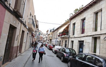 La Polic&iacute;a Local de Elda detiene a un hombre por violencia de g&eacute;nero en la calle Barber&aacute;n y Collar