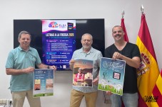Ray Candelas, Jessica G&oacute;mez y Andr&eacute;s Villena en una nueva edici&oacute;n de "Letras a la fresca"