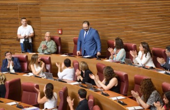 El eldense Jes&uacute;s Sell&eacute;s ya es diputado auton&oacute;mico