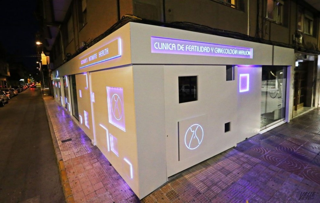 La Clínica de Fertilidad y Ginecología Manjón estrena unas modernas instalaciones realizadas por la empresa Araque Maqueda La Clínica de Fertilidad y Ginecología Manjón estrena unas modernas instalaciones realizadas por la empresa Araque Maqueda