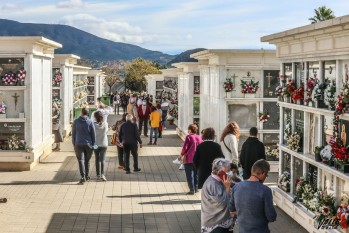 Los cementerios de Elda y Petrer ampl&iacute;an su horario con motivo de la festividad de Todos los Santos