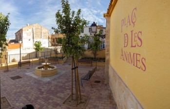 Carrer &Agrave;nimes