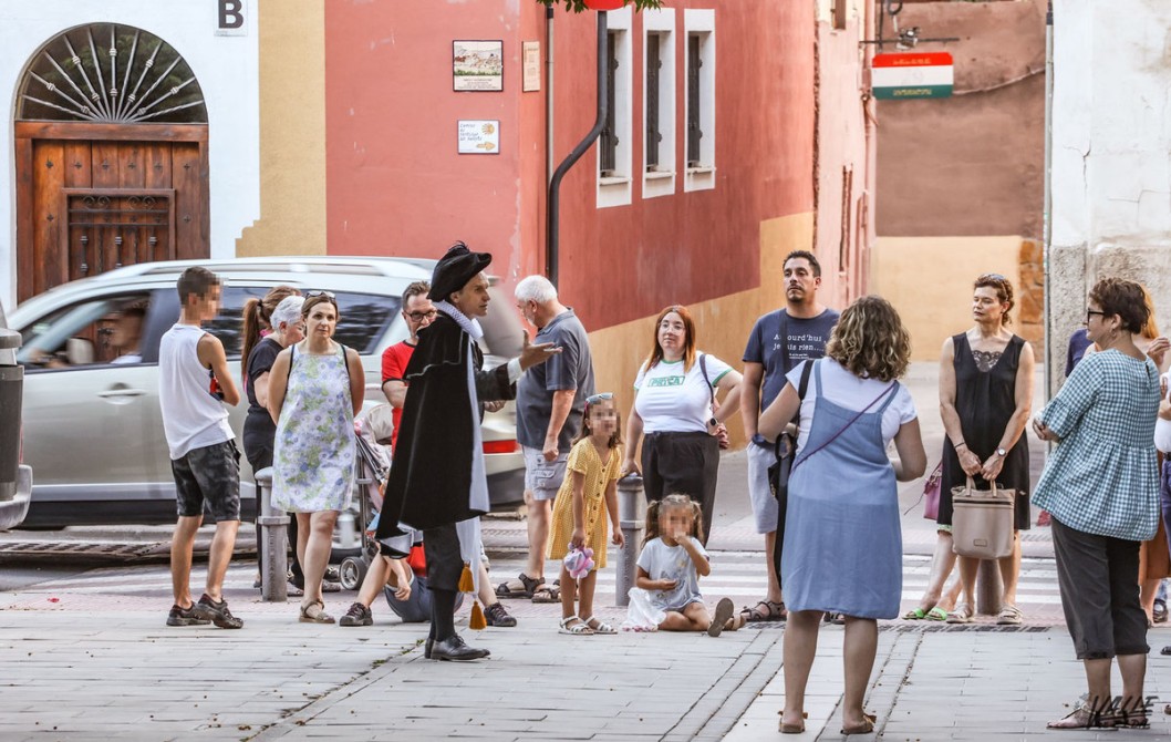 Las rutas teatralizadas de "Los Coloma" vuelven al casco histórico de Elda Las rutas teatralizadas de "Los Coloma" vuelven al casco histórico de Elda