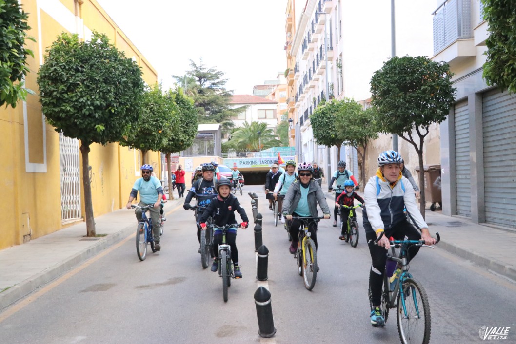 Las bicis salen a la calle para celebrar el D&iacute;a de la Constituci&oacute;n espa&ntilde;ola