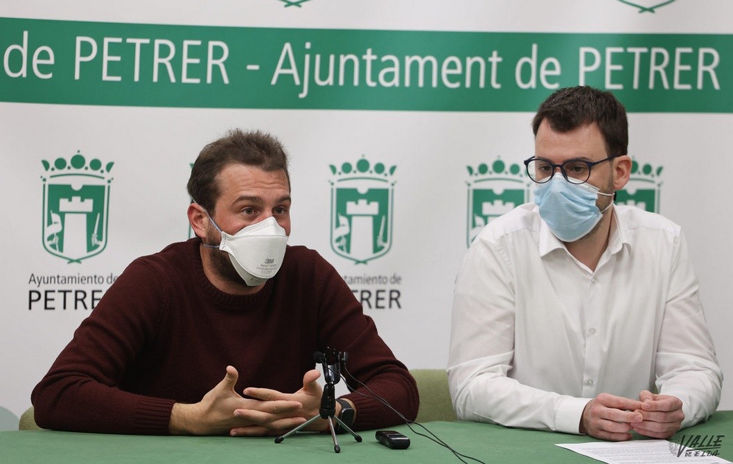 Petrer proyecta crear bonos para potenciar las compras en el comercio local Petrer proyecta crear bonos para potenciar las compras en el comercio local
