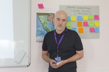El economista David Abad es el nuevo director de la Sede de la Universidad de Alicante en Elda