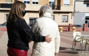 Taller de formaci&oacute;n sociosanitaria en Elda para personas en riesgo de exclusi&oacute;n