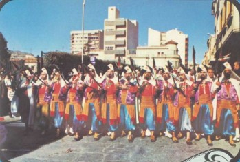 Cincuenta a&ntilde;os de desfile de la Media Fiesta