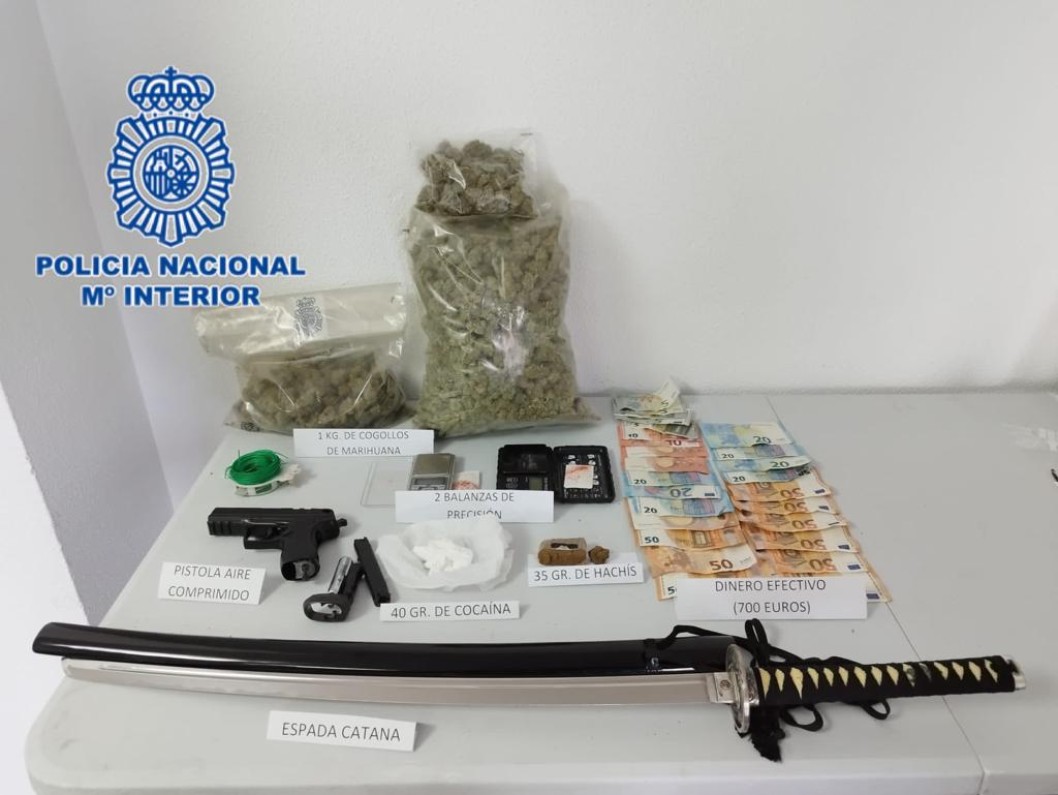 Detienen en Petrer a un joven de 19 años por venta de drogas Detienen en Petrer a un joven de 19 años por venta de drogas