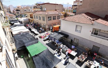 El Mercadillo de Virgen de la Cabeza, bajo m&iacute;nimos