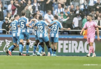 Roban joyas y objetos de valor a los jugadores del Eldense en el vestuario de La Coru&ntilde;a