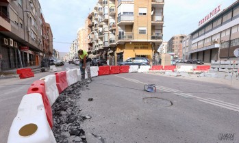 Empieza la construcci&oacute;n de la rotonda entre las avenidas Alfonso XIII y Las Olimpiadas