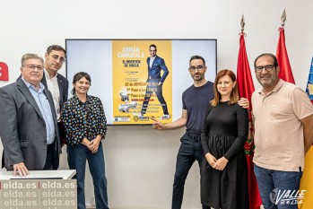 Adri&aacute;n Carratal&aacute; y Rotary Club hacen un espect&aacute;culo de magia para recaudar fondos para Valencia