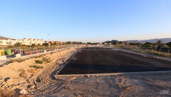 Contin&uacute;an las obras en el solar para acoger las aulas prefabricadas del IES Azor&iacute;n