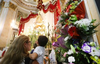 Aumenta la donaci&oacute;n de alimentos en la Ofrenda a la Virgen del Remedio
