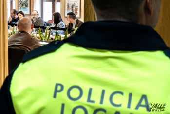 El pleno apuesta por dotar de m&aacute;s recursos a la polic&iacute;a e instalar c&aacute;maras para mejorar la seguridad