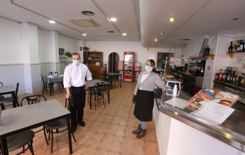 El Bar Papill&oacute;n ofrece deliciosas pizzas y pasta a domicilio