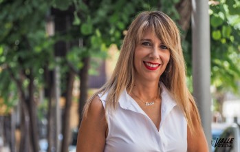 Bel&eacute;n Alvarado se convierte en la primera catedr&aacute;tica eldense de letras