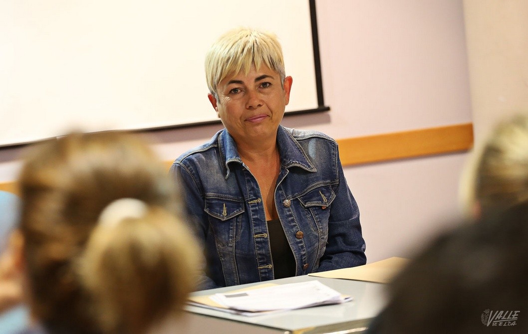 Maite Rodríguez llevará la lucha de las aparadoras al programa “Carretera y Manta” de Jesús Cintora Maite Rodríguez llevará la lucha de las aparadoras al programa “Carretera y Manta” de Jesús Cintora