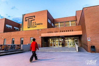 Proh&iacute;ben los m&oacute;viles en colegios e institutos