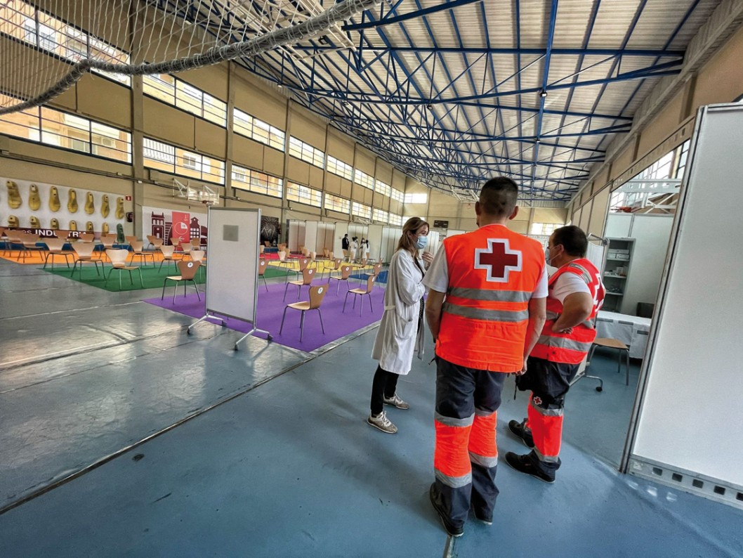 Cruz Roja ha proporcionado más de 15.000 respuestas en Elda durante la pandemia Cruz Roja ha proporcionado más de 15.000 respuestas en Elda durante la pandemia