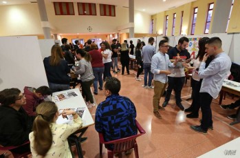 Elda recupera con &eacute;xito la feria de asociaciones juveniles