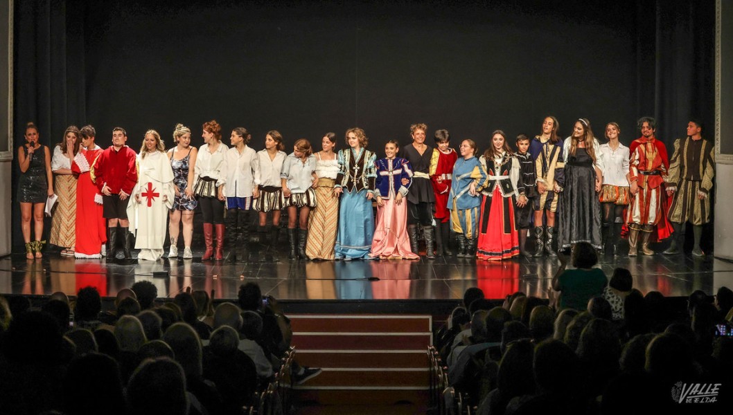 La vida de los Coloma llega al Teatro Castelar gracias al taller municipal La vida de los Coloma llega al Teatro Castelar gracias al taller municipal