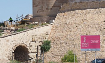 Las obras del Castillo de Elda se retoman tras dos a&ntilde;os paralizadas