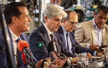 Rub&eacute;n Alfaro defiende el sector del calzado como estrat&eacute;gico para la econom&iacute;a de la Comunidad