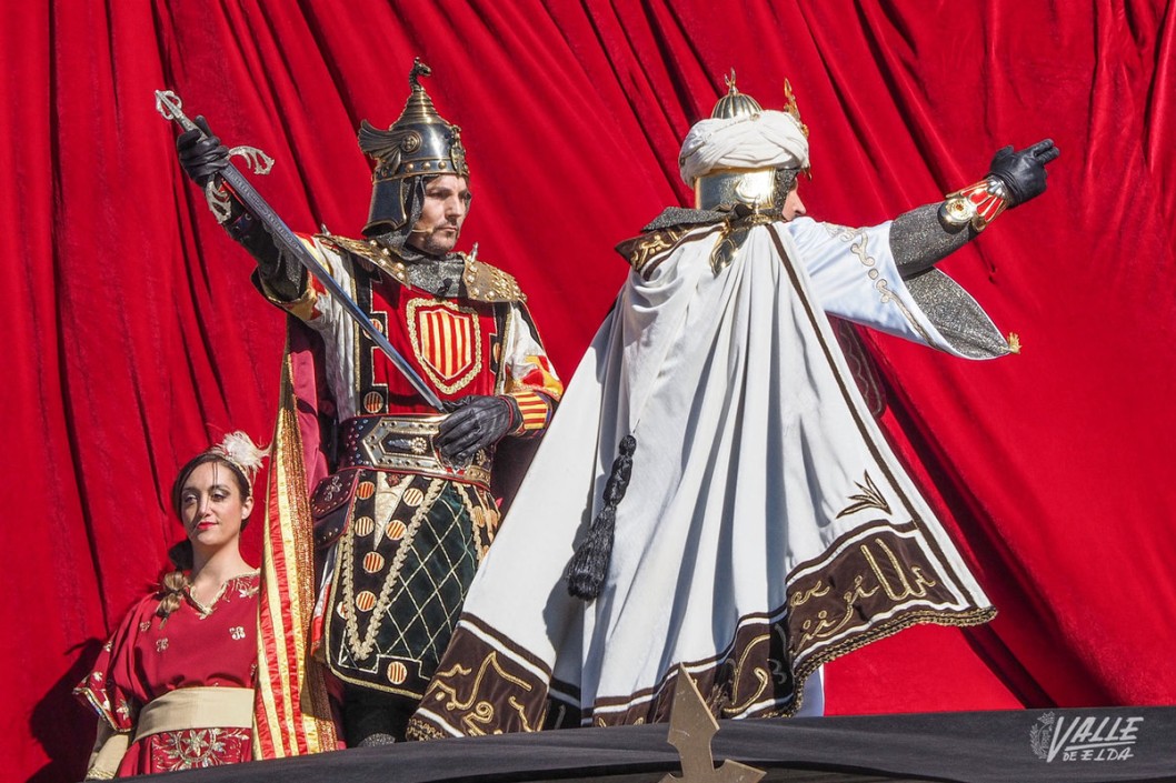 El Castillo de Petrer vuelve a rendirse a Jaume I El Castillo de Petrer vuelve a rendirse a Jaume I