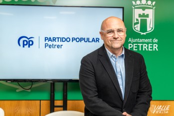 El popular Paco Ponce califica de "medias verdades interesadas" las declaraciones del portavoz del gobierno petrerense