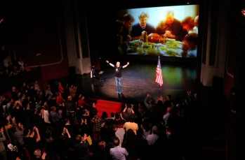 El c&oacute;mico Goyo Jim&eacute;nez vuelve a Elda con sus "americanadas"