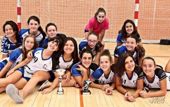 El Elda Prestigio y el Hispanitas Petrer destacan en el 18&ordm; Torneo Internacional de Balonmano