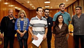 Elda y Petrer se declaran ciudades de acogida de refugiados que piden ayuda a la Uni&oacute;n Europea