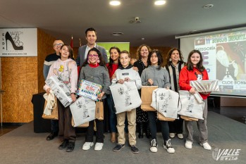 Los mayores de Primaria derrocharon arte en el Concurso de Dibujo Valle de Elda con San Ant&oacute;n