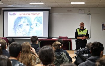 Charlas de la Polic&iacute;a Local en los institutos para detectar delitos sexuales, agresiones machistas y acoso