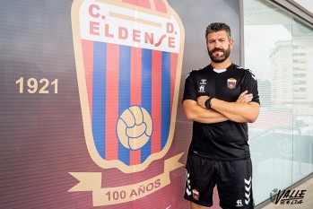 Fernando Est&eacute;vez impartir&aacute; una charla para entrenadores esta tarde en el Centro C&iacute;vico