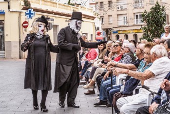 Las Carasses toman el casco hist&oacute;rico de Petrer