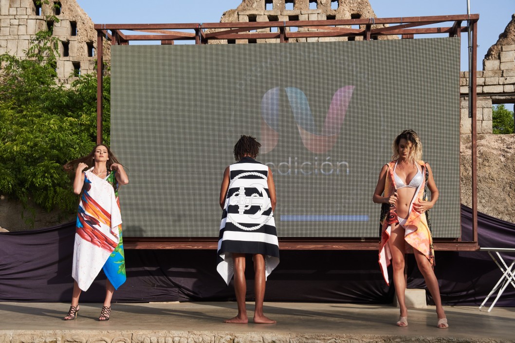 El toaleco triunfa en la Mediterranean Fashion Beach de Benidorm El toaleco triunfa en la Mediterranean Fashion Beach de Benidorm