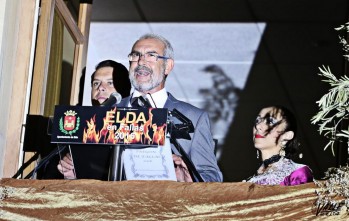 La uni&oacute;n y el sentimiento fallero protagonizan el preg&oacute;n en el inicio de las fiestas del fuego en Elda