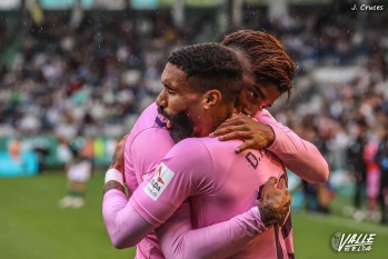 El Eldense suma un punto en un partido muy igualado ante el Racing de Ferrol (1-1)