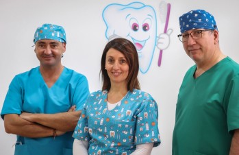 Cristina Mart&iacute;n Cl&iacute;nica Dental cuida tu sonrisa