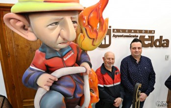 El jefe de bomberos de Elda, Amancio Guerrero, al Museo Provincial del Consorcio