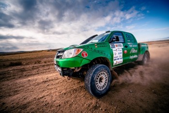 El piloto eldense V&iacute;ctor Verd&uacute;, campe&oacute;n Baja Trans-Andaluc&iacute;a