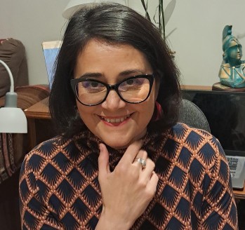 Mar&iacute;a G. Zambrano recibe el Premio de la Cr&iacute;tica Literaria Valenciana