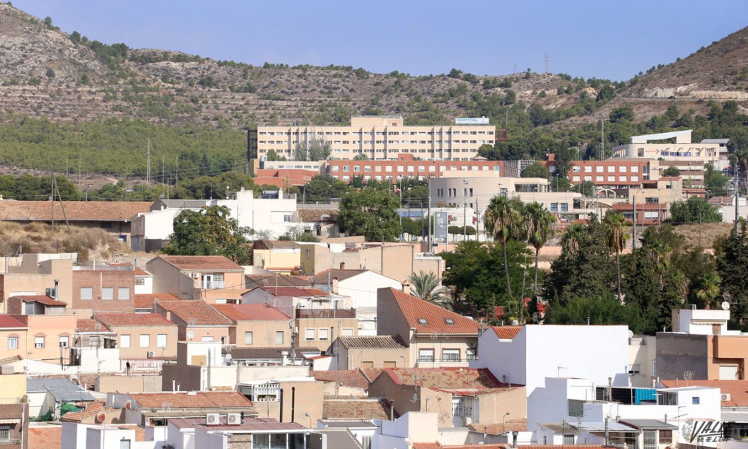 Elda y Petrer confirman 194 casos y ninguna muerte por COVID en tres días Elda y Petrer confirman 194 casos y ninguna muerte por COVID en tres días