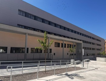 Denuncian un supuesto caso de acoso escolar en el IES Azor&iacute;n de Petrer a una menor de 13 a&ntilde;os