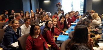 Estudiantes de las Carmelitas crean una aplicaci&oacute;n para atajar el acoso escolar