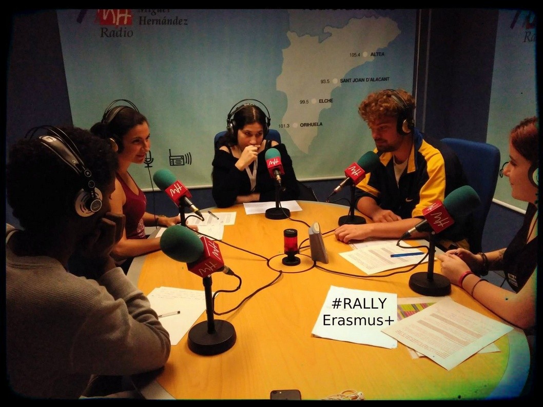 Rally el proyecto Erasmus+ del IES Azorín de Petrer Rally el proyecto Erasmus+ del IES Azorín de Petrer