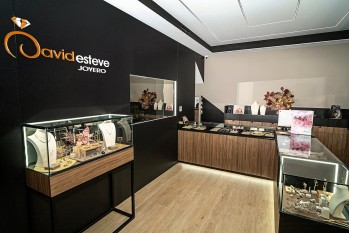 David Esteve Joyero dise&ntilde;a joyas &uacute;nicas y personalizadas hechas en Elda